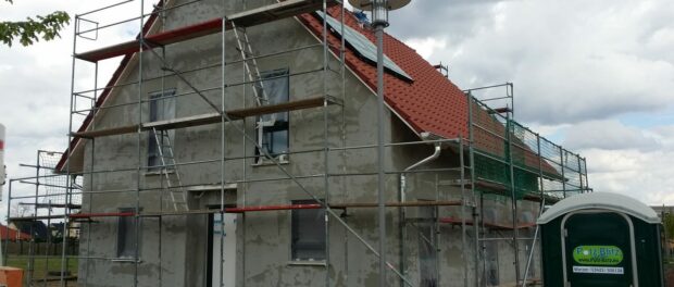 aufdachsolarflaeche Haus mit Aufdachsolarfläche Warmwasser